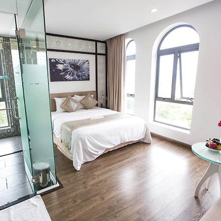 דה נאנג Flora Hotel & Residence מראה חיצוני תמונה