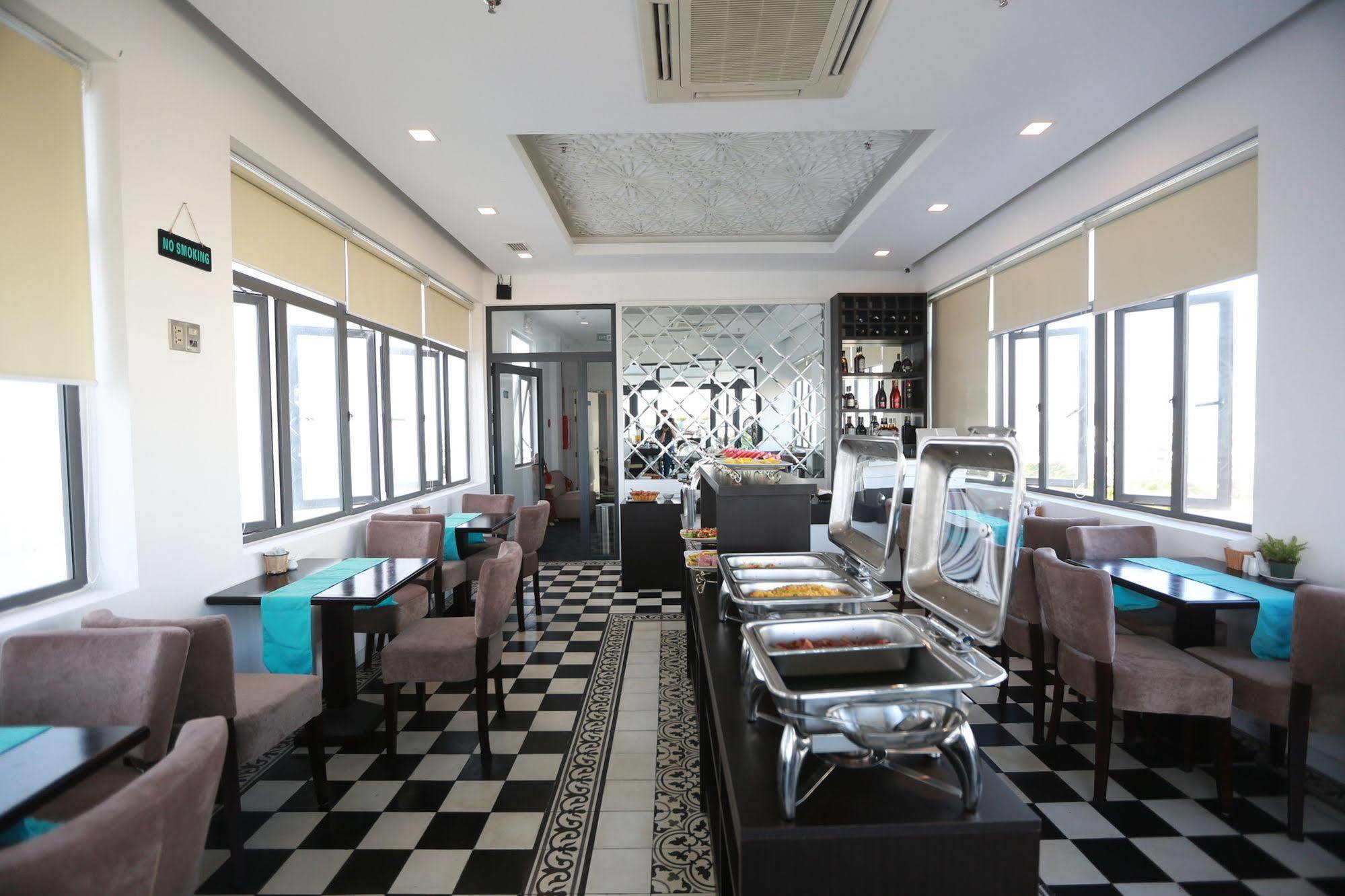 דה נאנג Flora Hotel & Residence מראה חיצוני תמונה