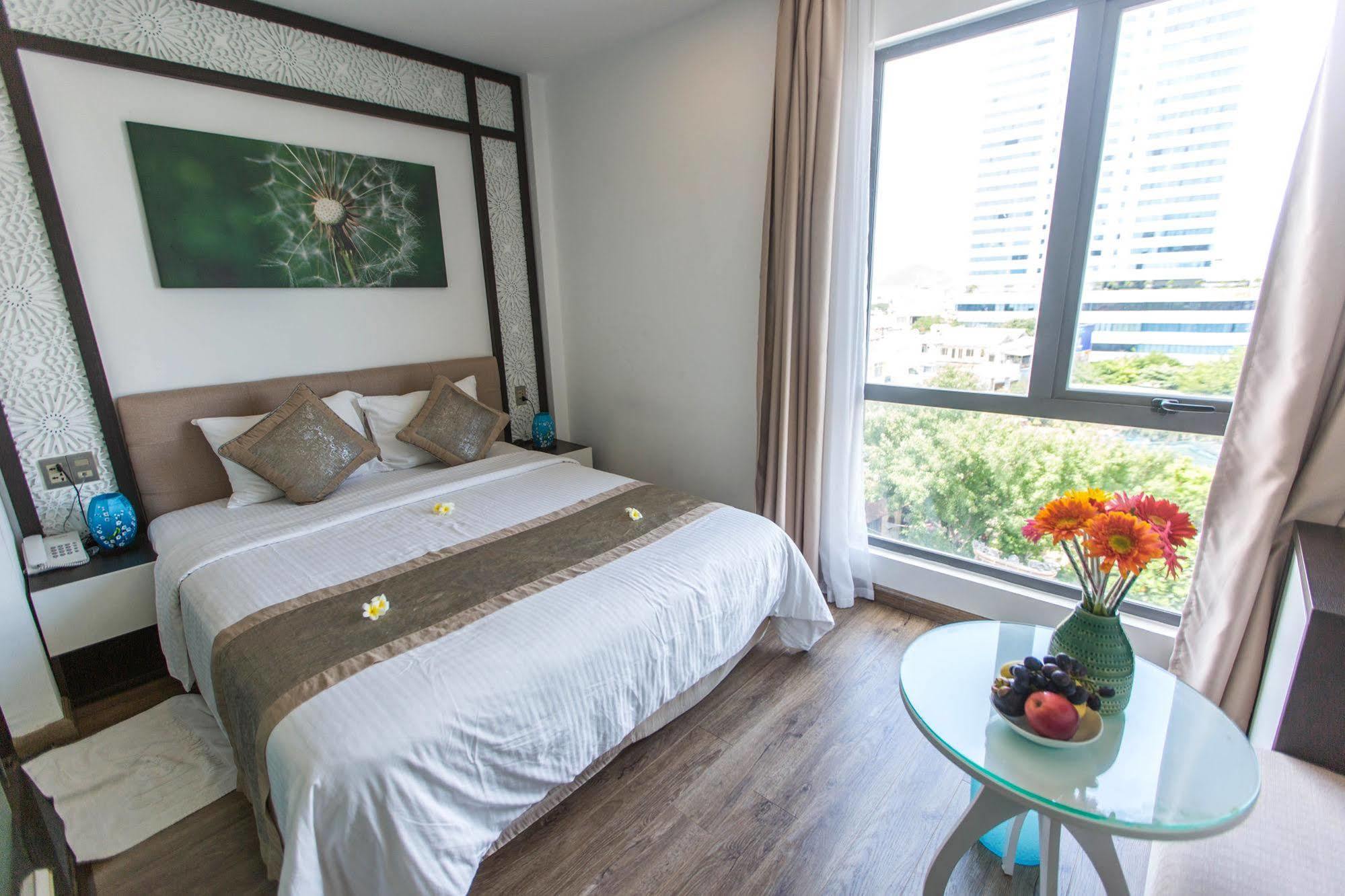 דה נאנג Flora Hotel & Residence מראה חיצוני תמונה