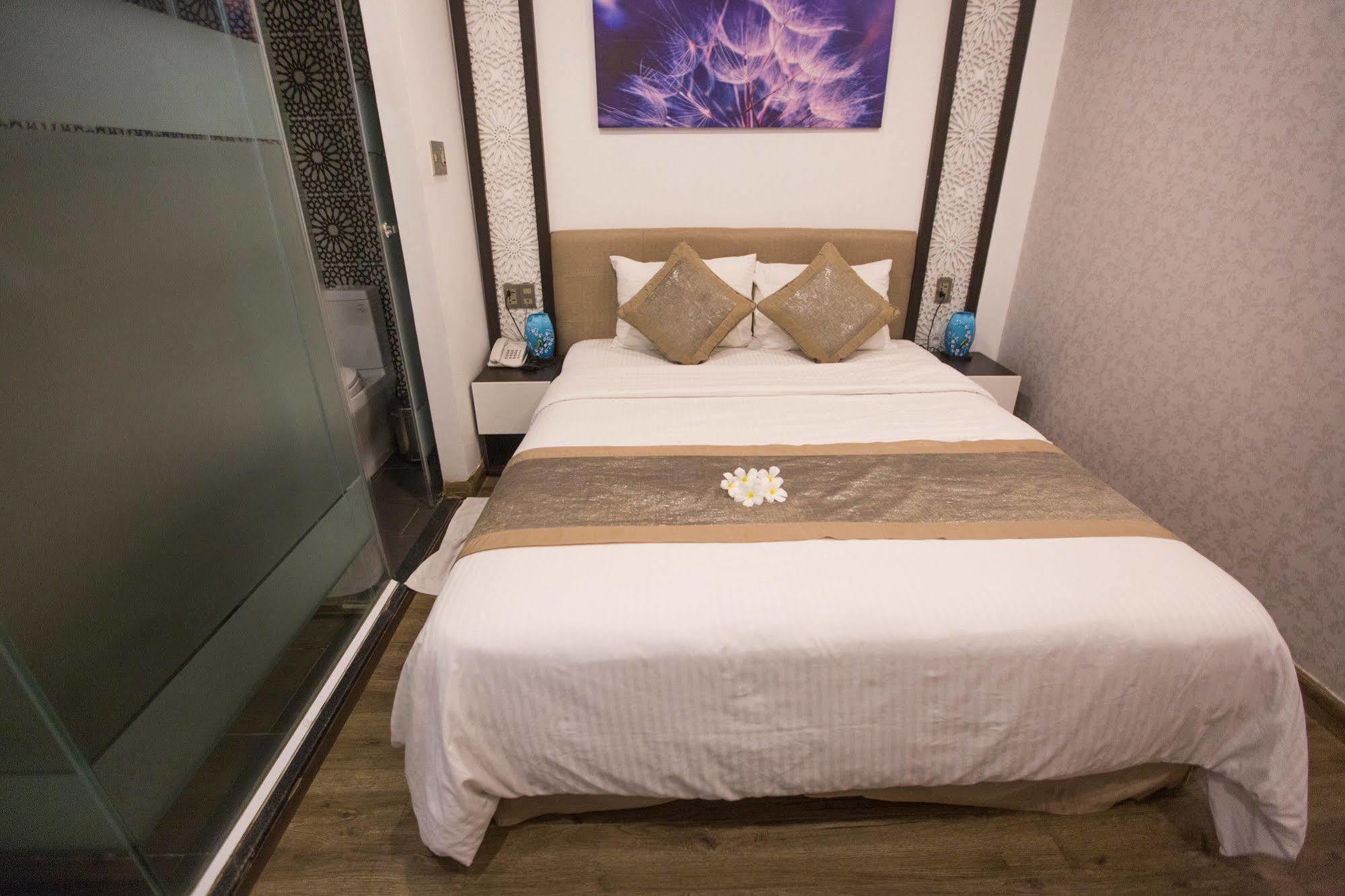 דה נאנג Flora Hotel & Residence מראה חיצוני תמונה
