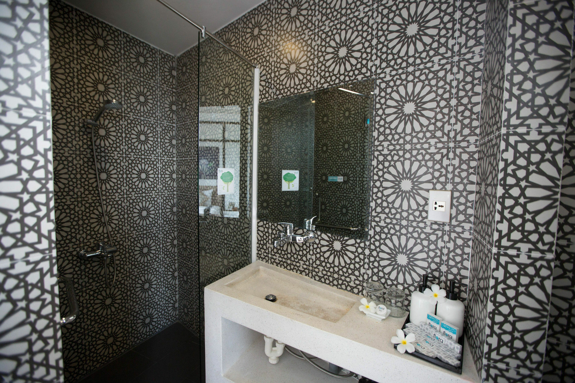 דה נאנג Flora Hotel & Residence מראה חיצוני תמונה